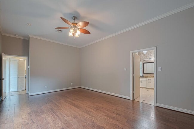Building Photo - 11914 Ashmead Dr