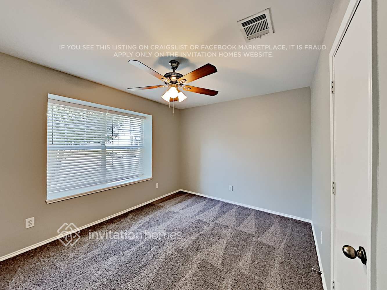 Building Photo - 1729 Vineridge Ln