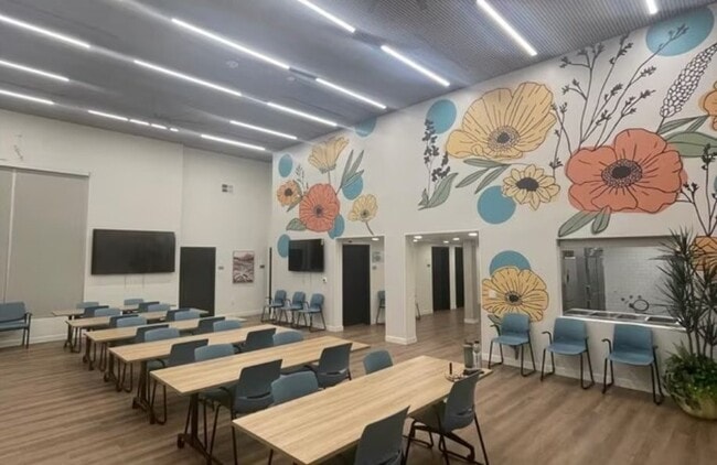 Building Photo - 5259 Mt Etna Dr