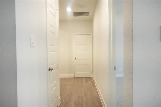 Building Photo - 4115 Hudson St