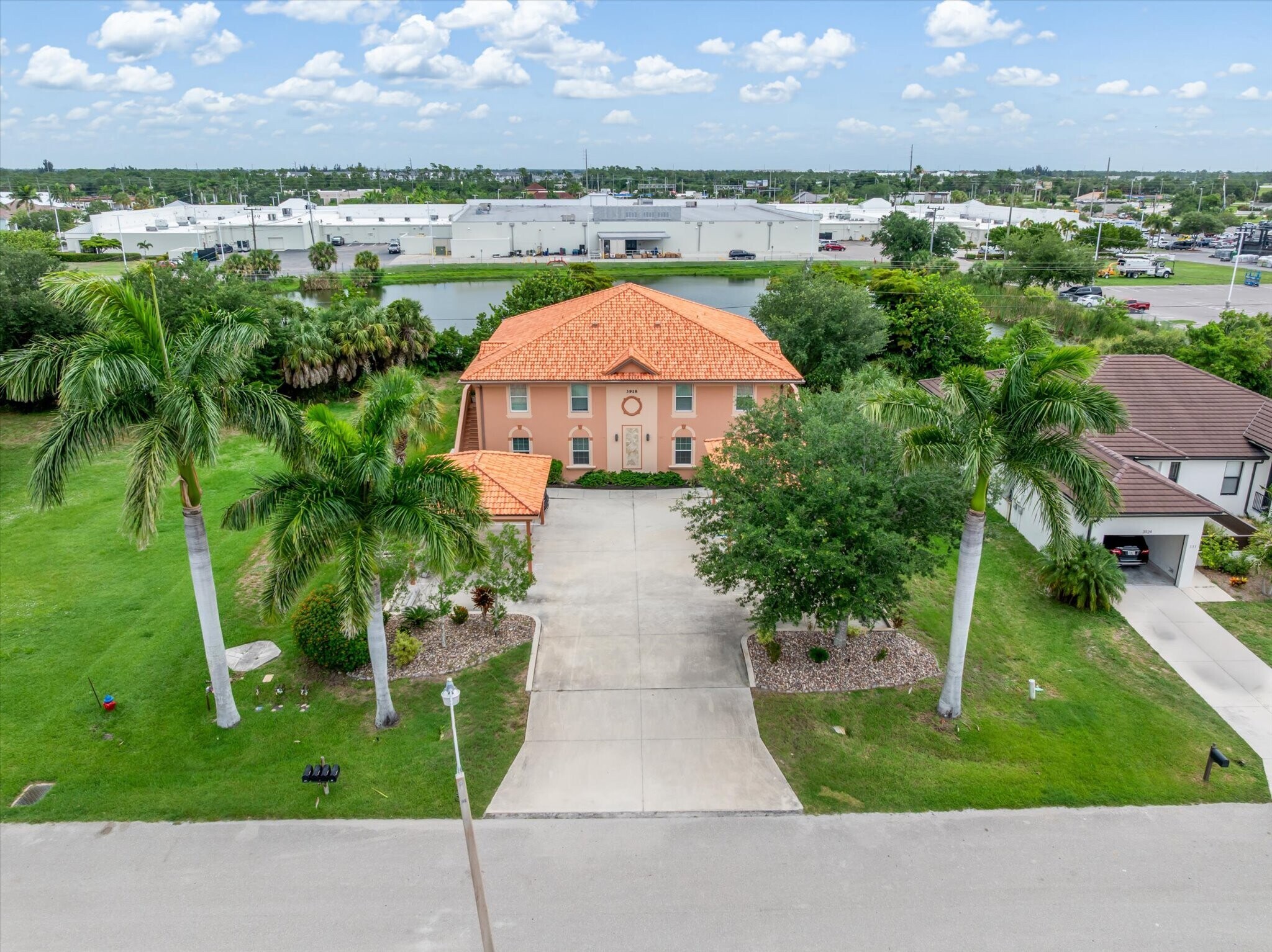 Building Photo - 3918 San Rocco Dr