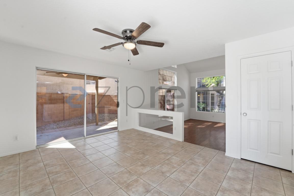 Building Photo - 17606 N 17th Pl