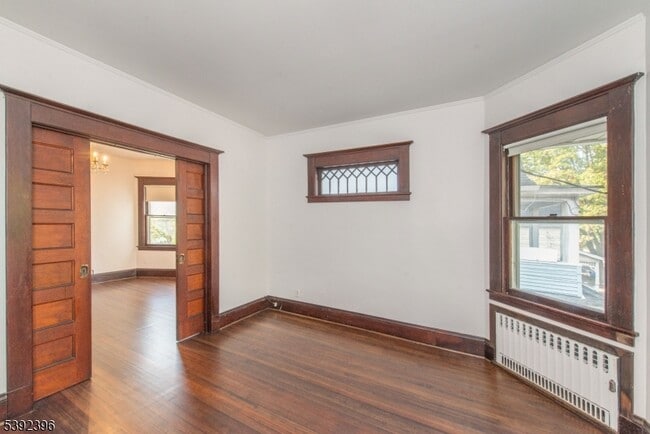Building Photo - 35 Montclair Ave