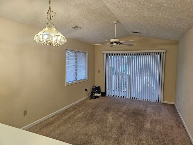 Building Photo - Cypress Bay Golf &amp; Racquet - W7