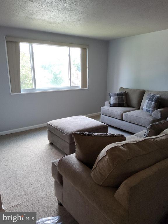 Building Photo - 3825 Hamilton St