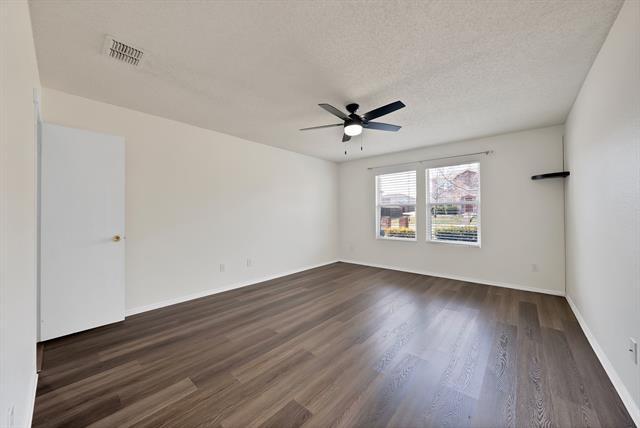 Building Photo - 1477 Greenbrook Dr