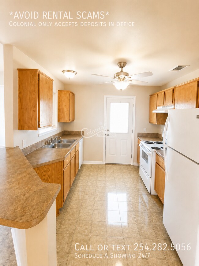 Building Photo - 2704 Vernice Loop