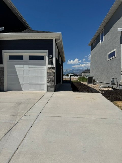 Building Photo - 144 W Birds Eye Ln