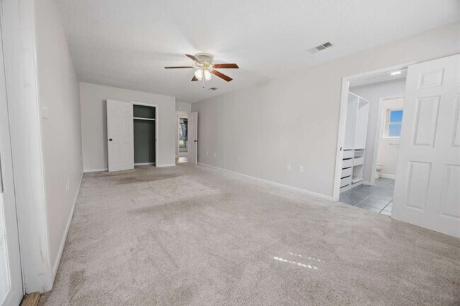 Building Photo - "Charming 4-Bedroom Shalimar Retreat- Power Included With Rent!"