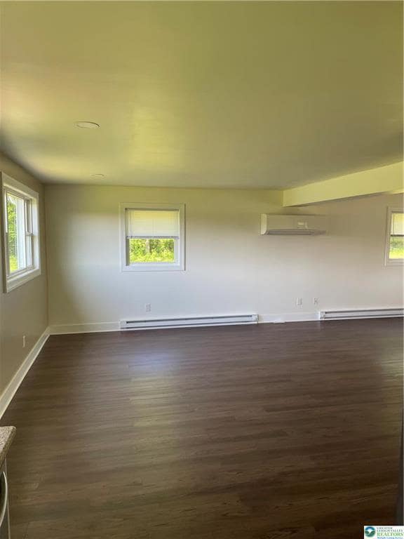 Building Photo - 248 Kromer Rd