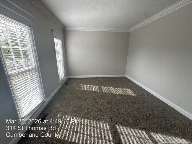 Building Photo - 314 St Thomas Rd