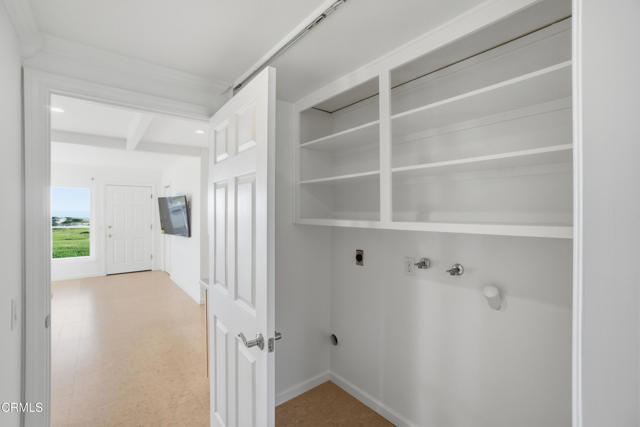 Building Photo - 681 Ocean View Dr