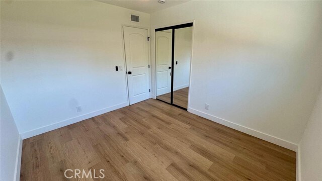 Building Photo - 1502 W Hemlock Way