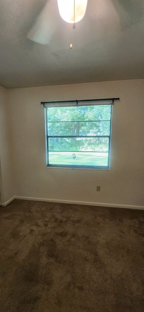 Building Photo - 2/2 Home in SpringTree