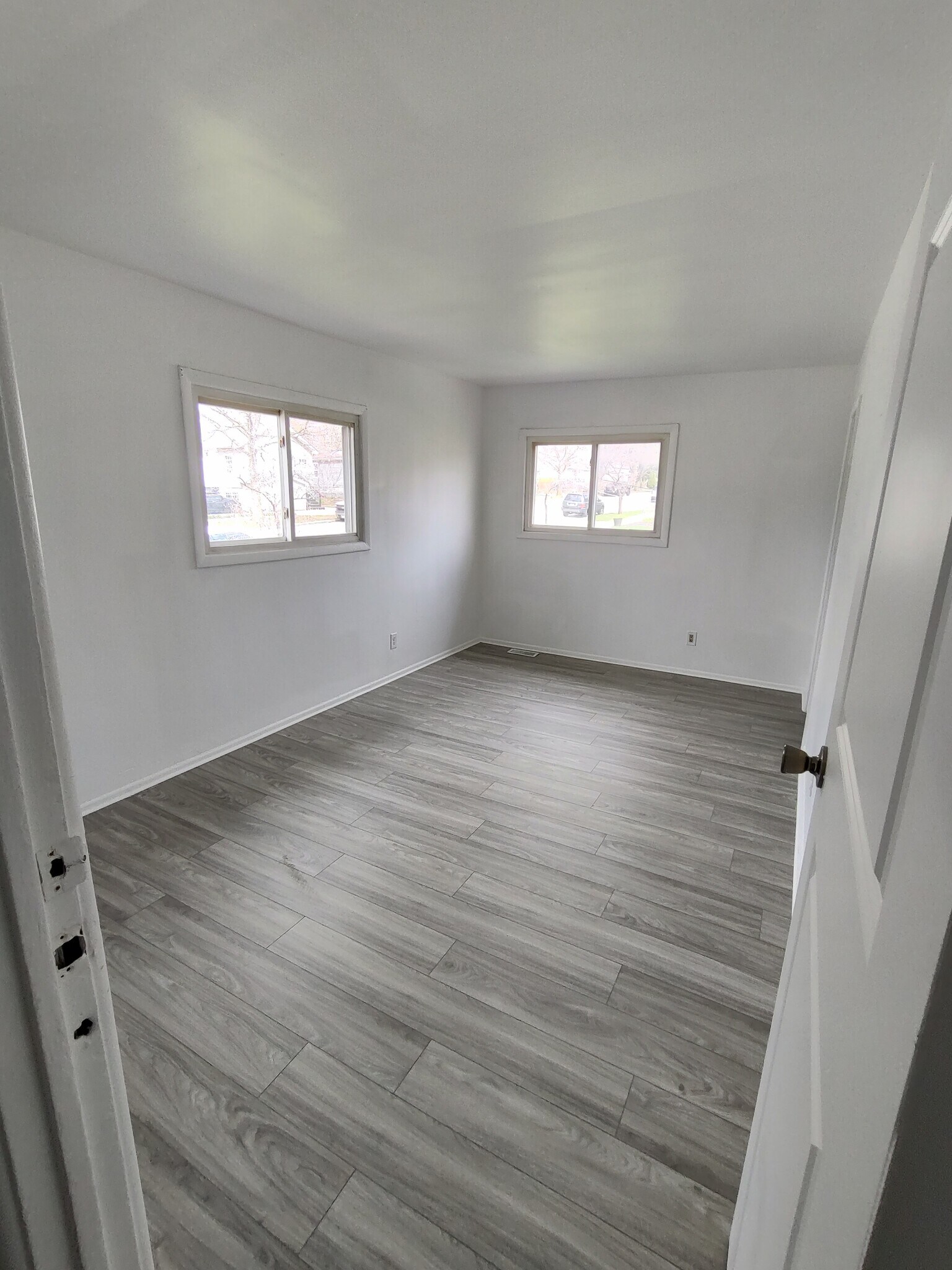 Building Photo - 161 N Ohio St