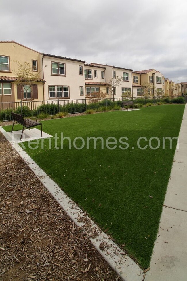 Building Photo - 10835 Wendy Wy