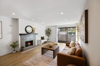Building Photo - Stunning 2-bedroom, 2-bathroom condo in th...