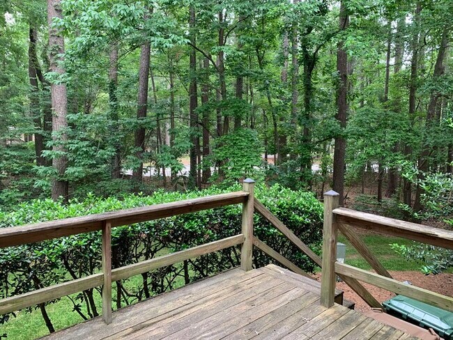 Building Photo - 121 Winners Cir