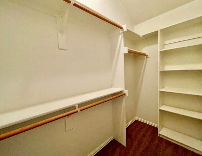 Building Photo - House for Lease in Sherman