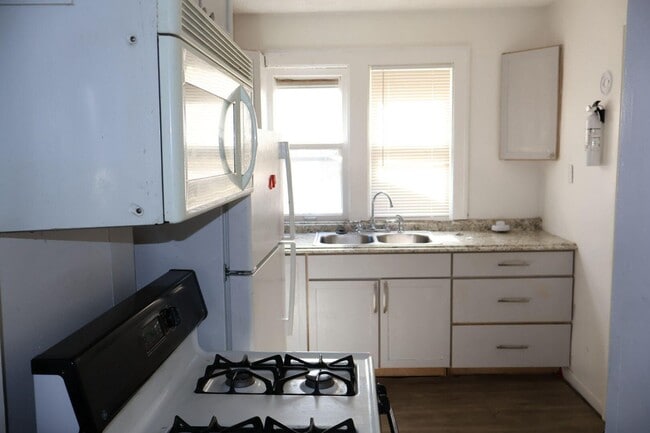 Building Photo - 15840 Indiana St