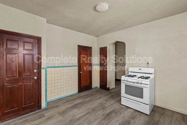 Building Photo - 4022 Nebraska Ave