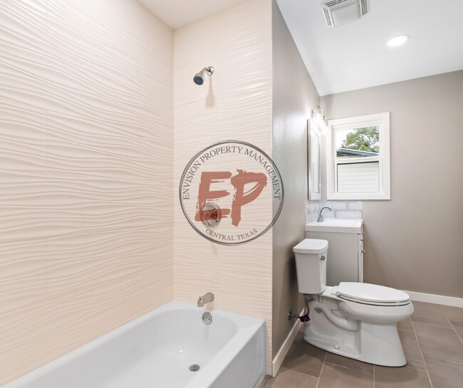 Building Photo - 4600 Cedar Mountain Dr