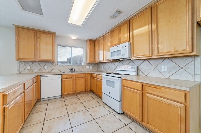 Building Photo - 12615 Egret Hill Ct