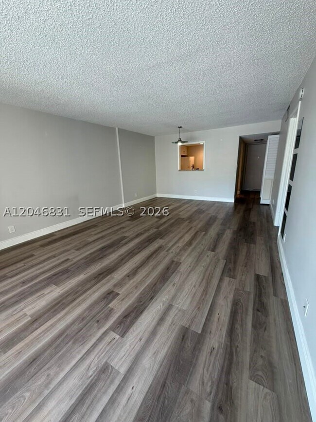 Building Photo - 408 NW 68th Ave