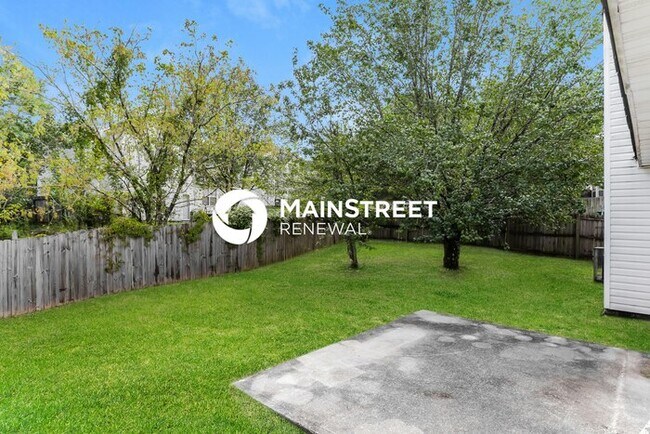 Building Photo - 3 Bedroom Pet-Friendly Home in Decatur, GA with Main Street Renewal