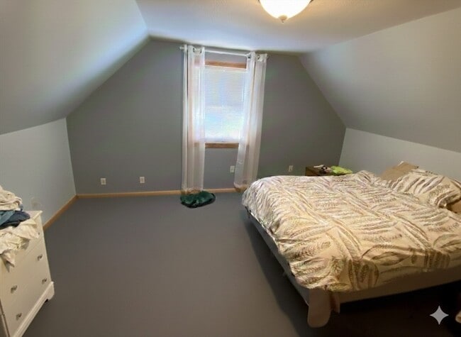 Building Photo - 159 Belchertown Rd