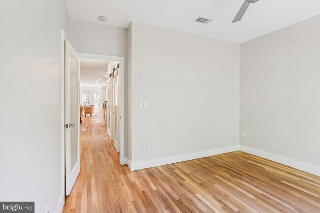 Building Photo - 3222 13th St NW