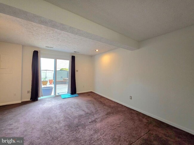 Building Photo - 8568 Koluder Ct