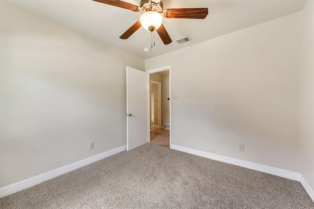 Building Photo - 1406 Collin Dr