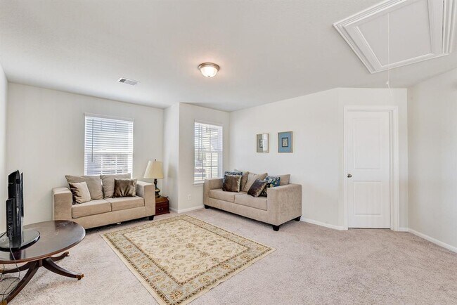 Building Photo - 18624 Birch Orch Ct