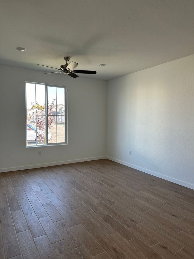 Building Photo - Next Gen Studio