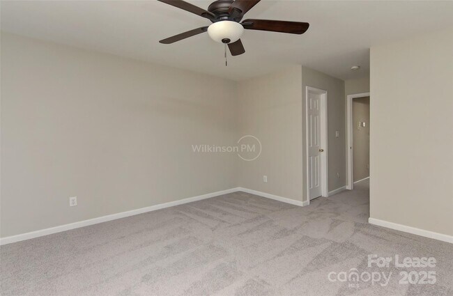 Building Photo - 15723 Wood Duck Crossing Dr