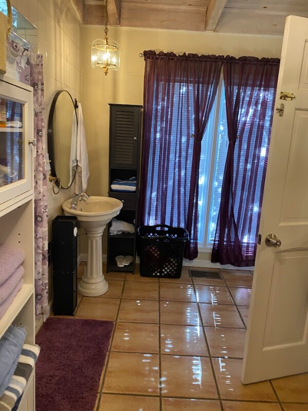 Building Photo - 505 Chestnut St