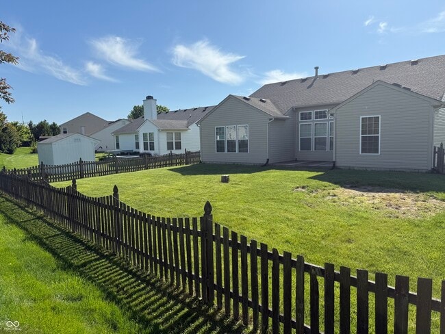 Building Photo - 1055 Woodfield Ct