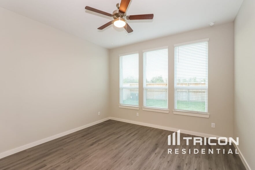 Building Photo - 2331 Cohorn Trl