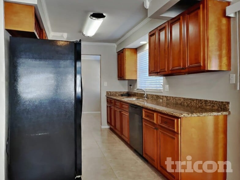 Building Photo - 2166 Timber Ln