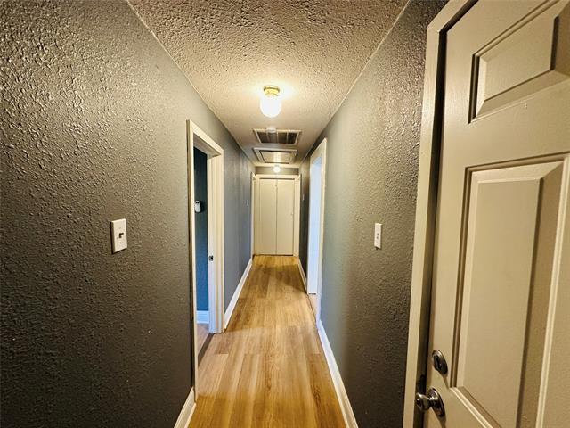 Building Photo - 2801 Ennis Ave