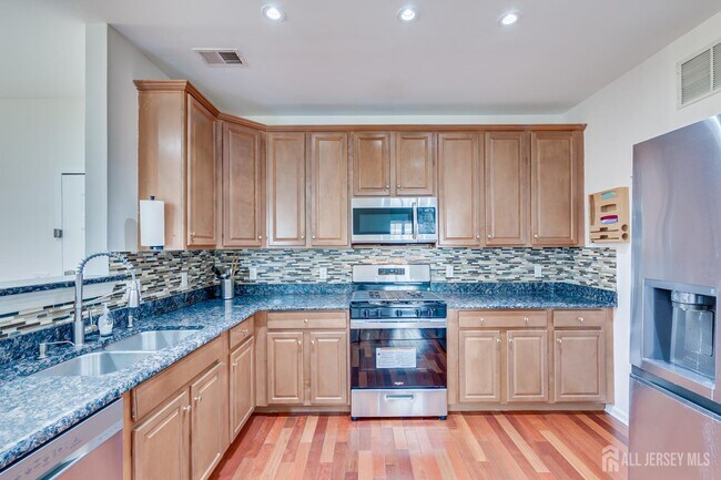 Building Photo - 2822 Edward Stec Blvd