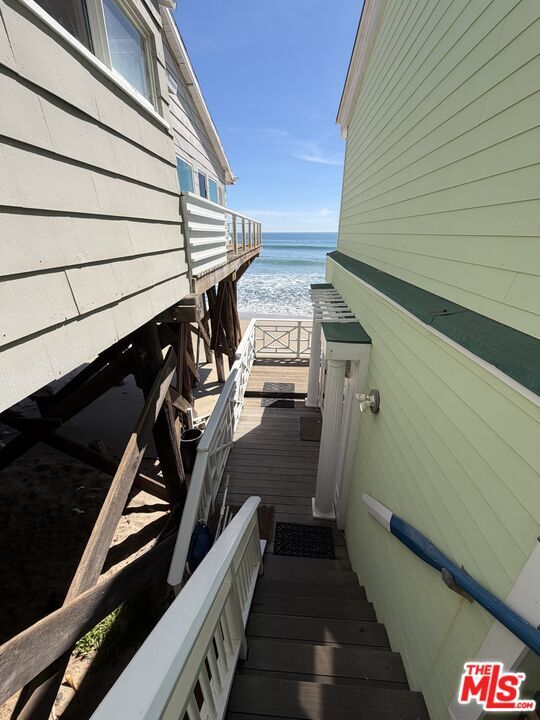 Building Photo - 24000 Malibu Rd