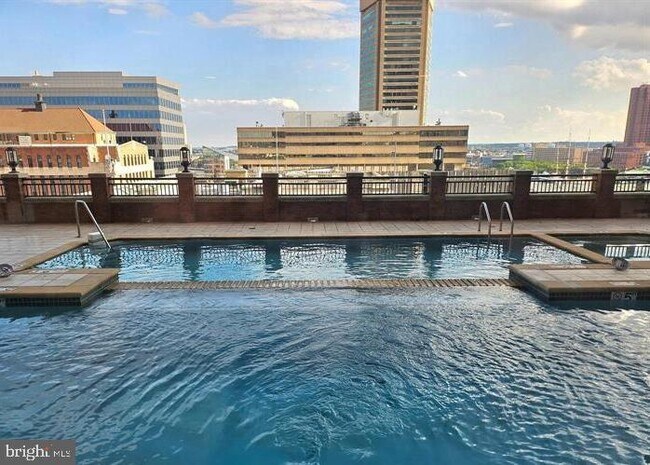 Building Photo - 414 Water St