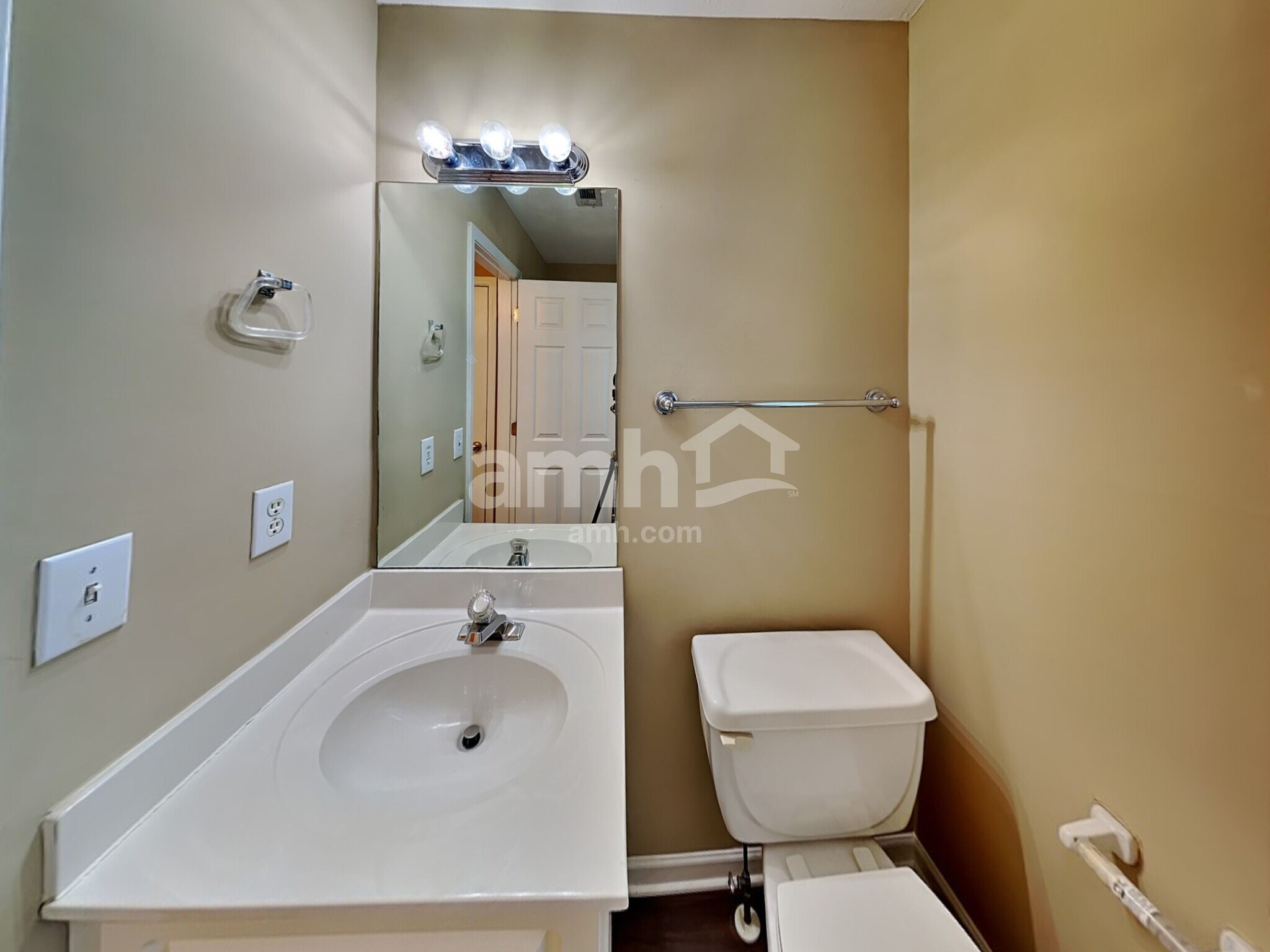 Building Photo - 4961 Heritage Crossing Dr SW
