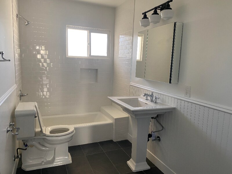 Building Photo - 222-228 Idaho Ave