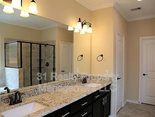 Building Photo - 18435 Weeping Spring Dr