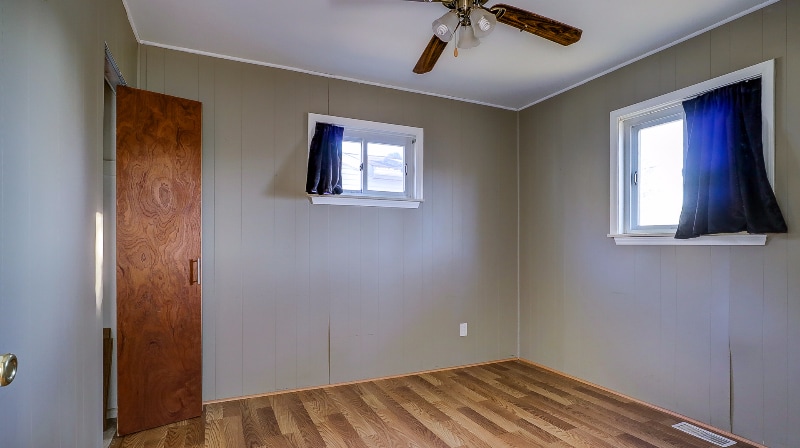 Rear corner bedroom - 1285 Commonwealth Ave