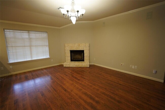 Building Photo - 5702 Fitchwood Ln