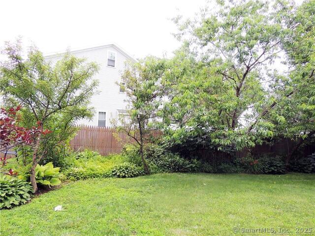 Building Photo - 211 Hunyadi Ave
